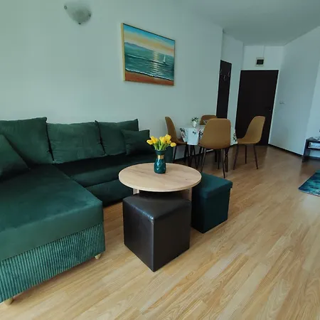 Sunny Apartment Sarafovo *